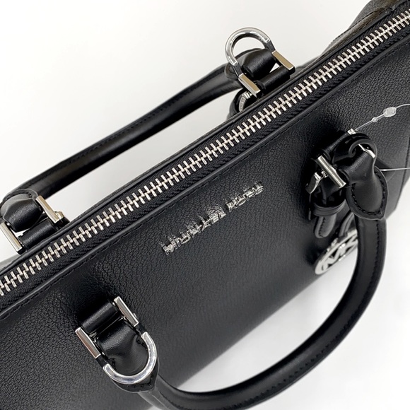 MICHAEL KORS CHARLOTTE LARGE SATCHEL BLACK - Picture 8 of 15